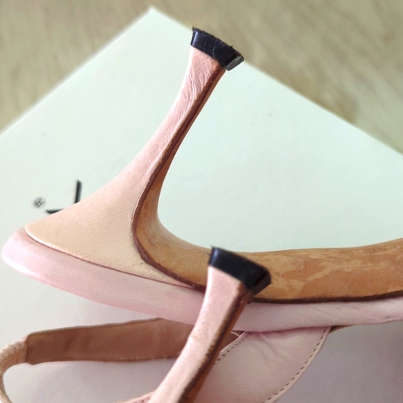 Manolo Blahnik Slingbacks - Picture 3 of 10